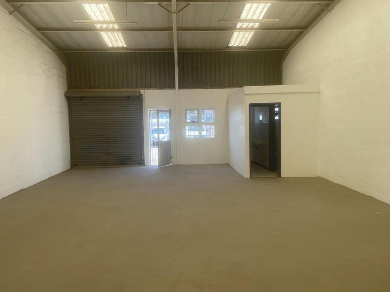 To Let commercial Property for Rent in Walmer Eastern Cape